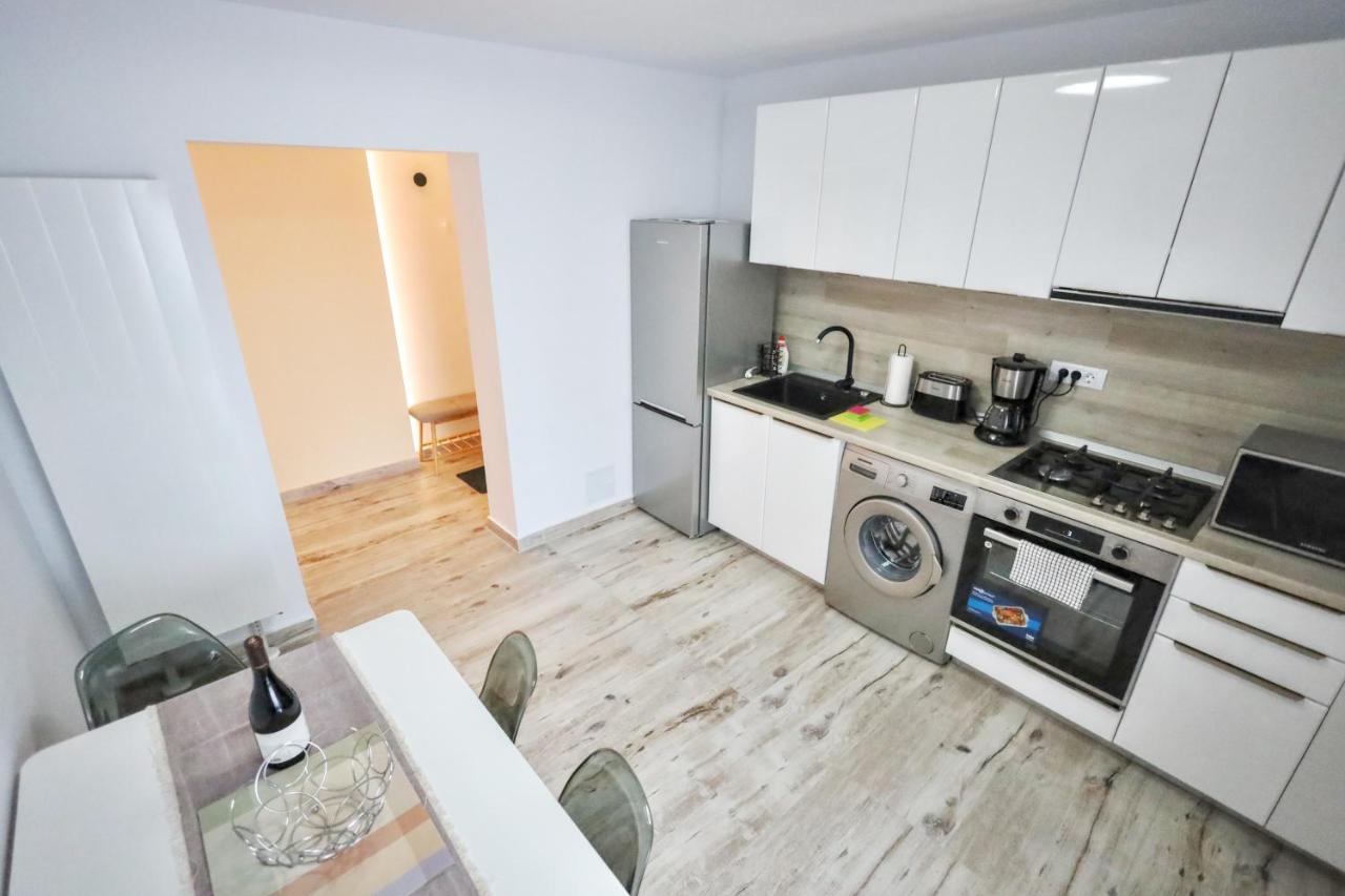 Apartament Patrick 구라후모룰루이 외부 사진