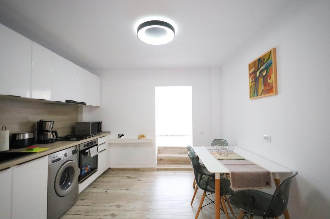 Apartament Patrick 구라후모룰루이 외부 사진